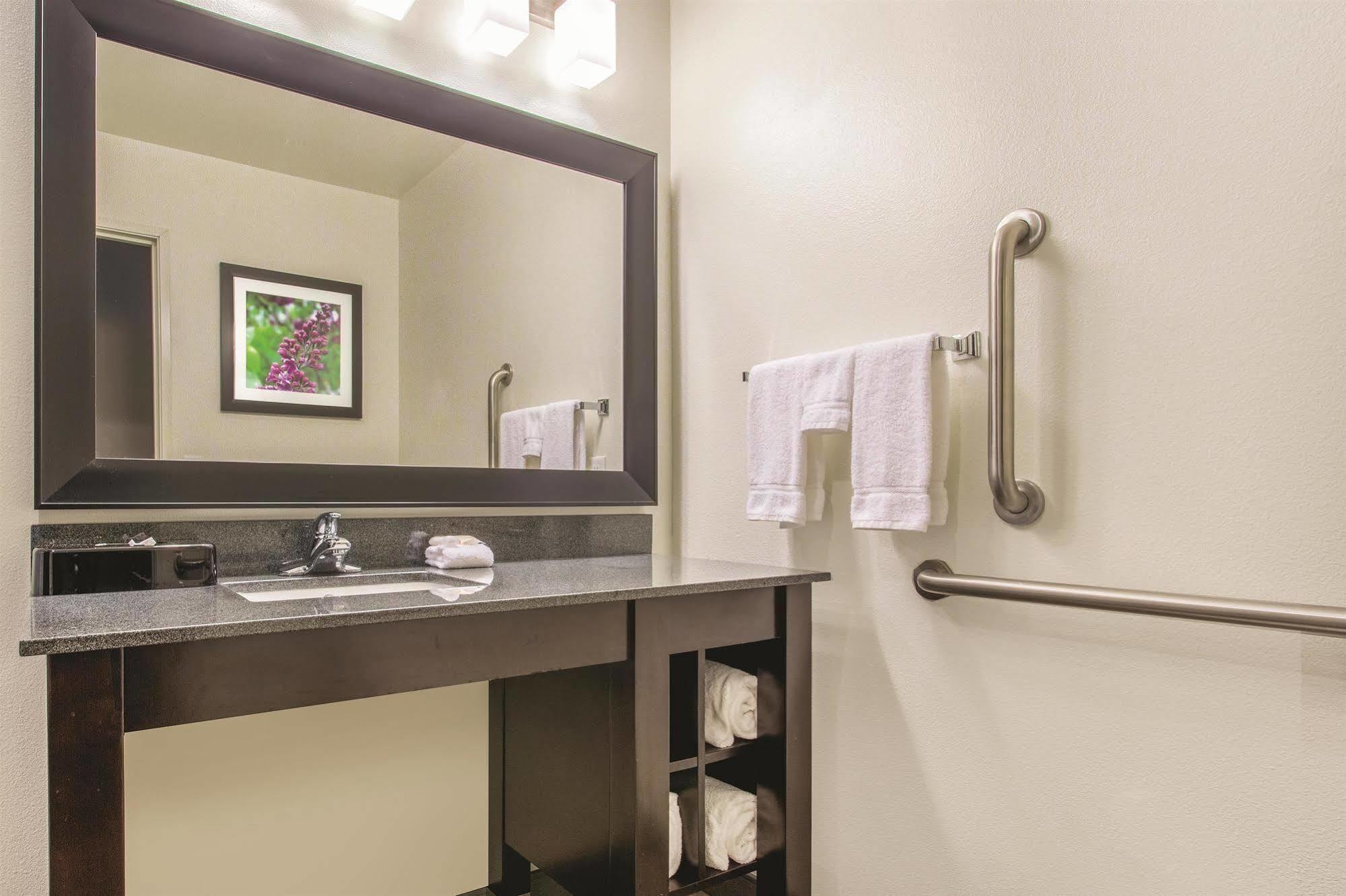 Hotel La Quinta By Wyndham Tumwater - Olympia Esterno foto